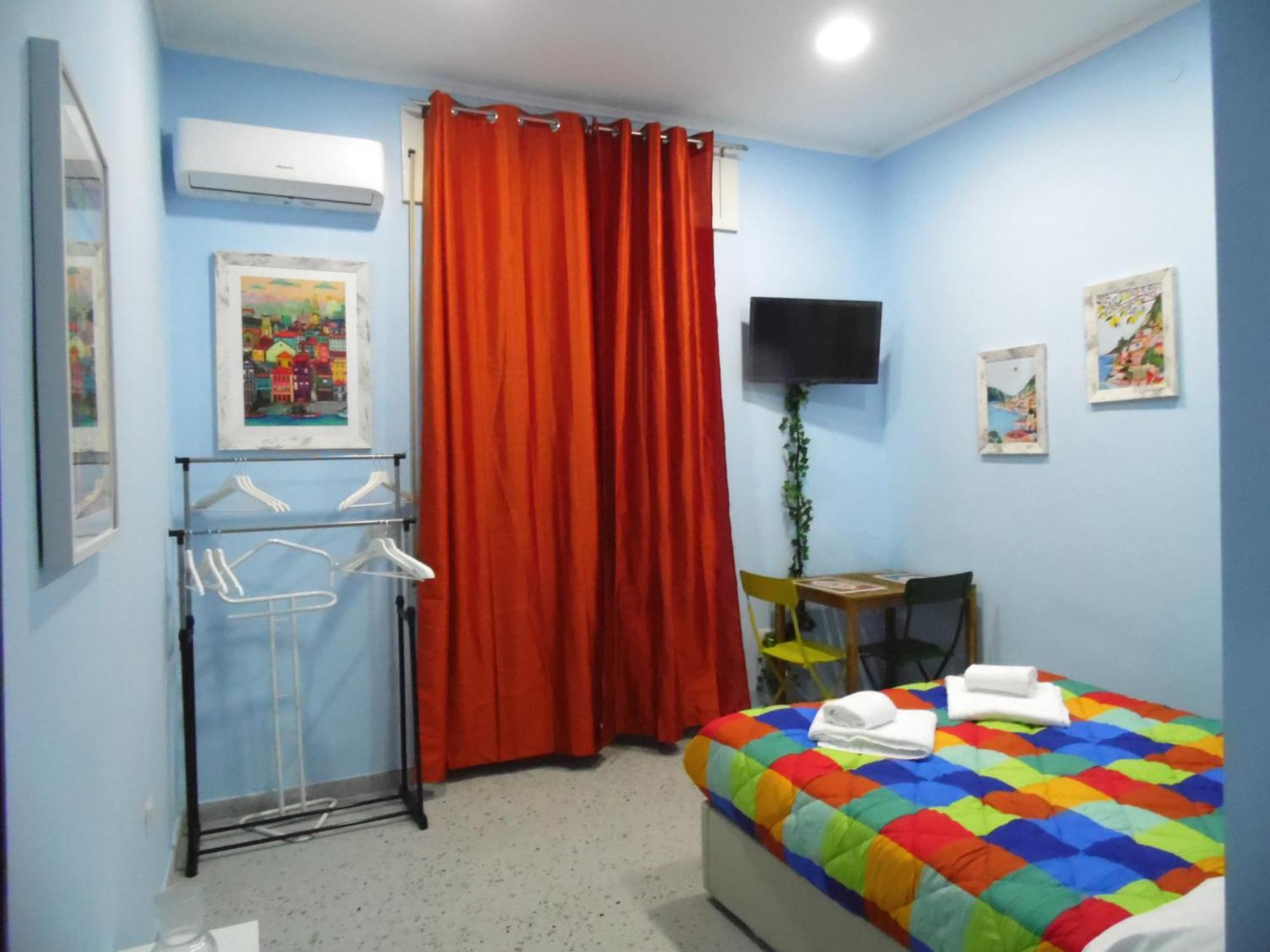 Mithra Apartment Centro Storico Neapel Exterior foto
